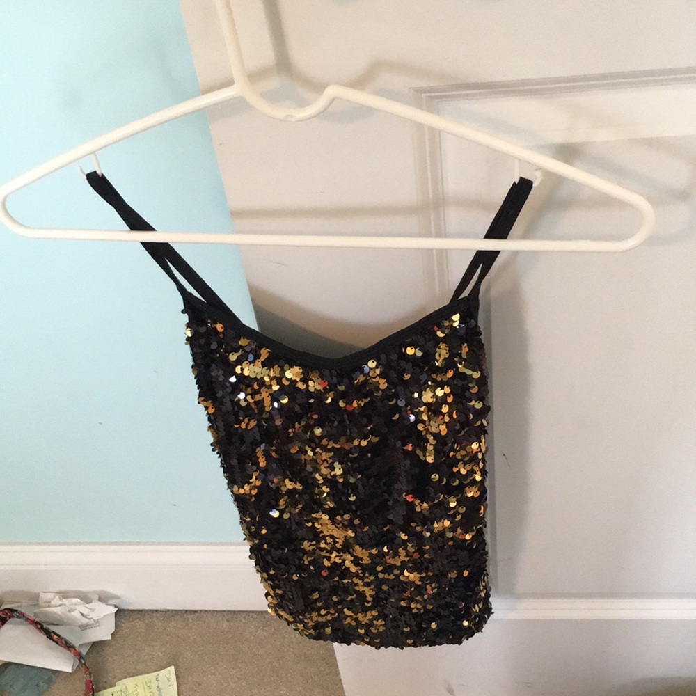 Gold and black sequin tank (great for parties)